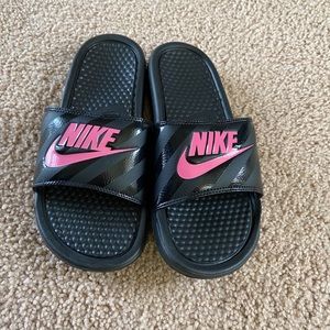 Nike Slides/Sandals/Flops